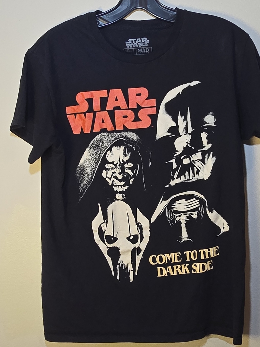 Star Wars "Come to the Dark Side" Graphic Tee - Black